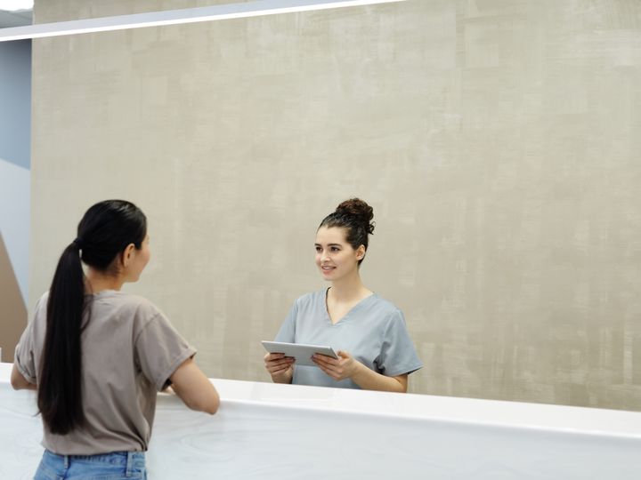 Help at a clinic reception desk